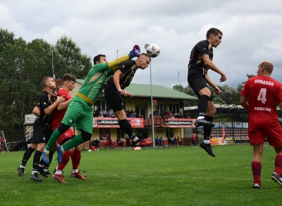 VII kolejka ligowa: HURAGAN - Victoria Skarszew 1:2 (1:0)