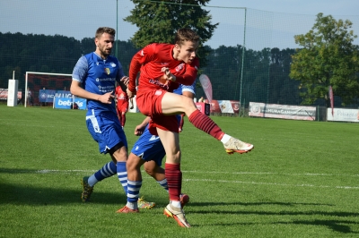 IX kolejka ligowa: HURAGAN - Lipno Stęszew 1:2 (1:1)	