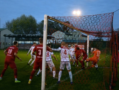 XV kolejka ligowa: HURAGAN - Obra Kościan 4:1 (1:1)	