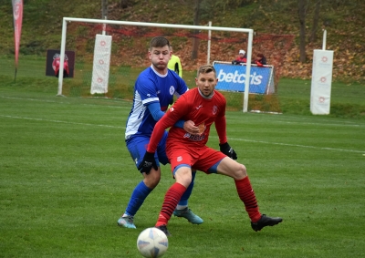 IV kolejka ligowa: HURAGAN - Centra Ostrów Wlkp. 2:0 (1:0)