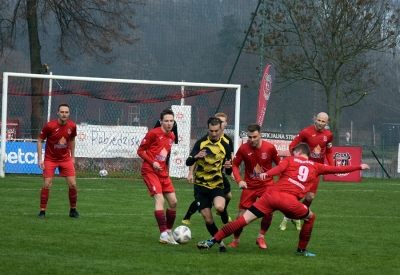 IV kolejka ligowa: HURAGAN - LKS Gołuchów 2:0 (1:0)	