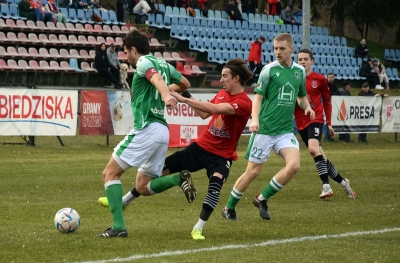 XIX kolejka ligowa: HURAGAN - Kotwica Kórnik 2:2 (1:1)	