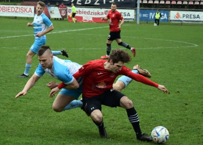 XXI kolejka ligowa: HURAGAN - Warta Międzychód 2:0 (1:0)