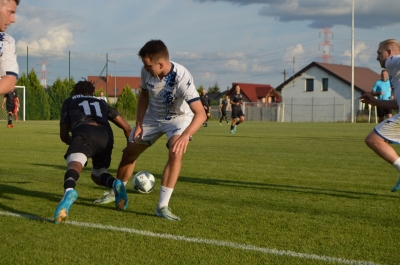 Sparing: Avia Kamionki - HURAGAN 0:0