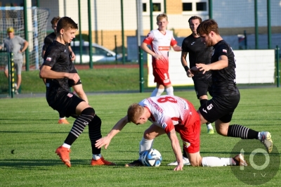 IV kolejka ligowa: Tarnovia Tarnowo Podgórne - HURAGAN 0:2 (0:2)	