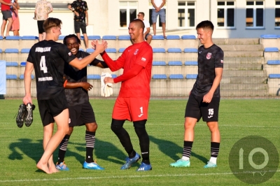 IV kolejka ligowa: Tarnovia Tarnowo Podgórne - HURAGAN 0:2 (0:2)	