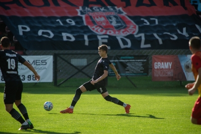 V kolejka ligowa: HURAGAN - Pogoń Łobżenica 4:0 (1:0)	