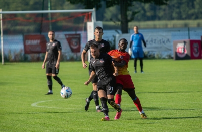 V kolejka ligowa: HURAGAN - Pogoń Łobżenica 4:0 (1:0)	