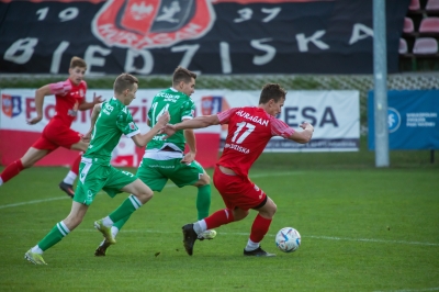 XII kolejka ligowa: HURAGAN - Kotwica Kórnik 0:0	